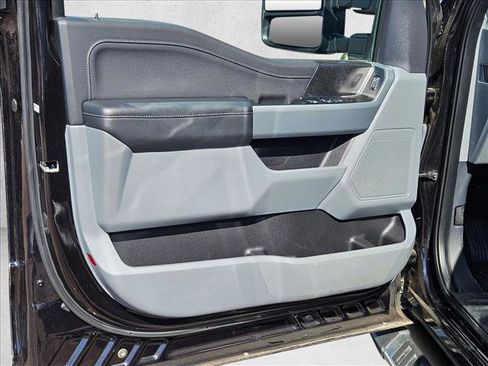 Used 2022 Ford F150 XLT w/ Equipment Group 301A Mid AWD/4WD image 10