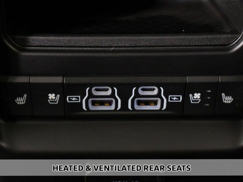 Used 2021 RAM 1500 Limited AWD/4WD image 11