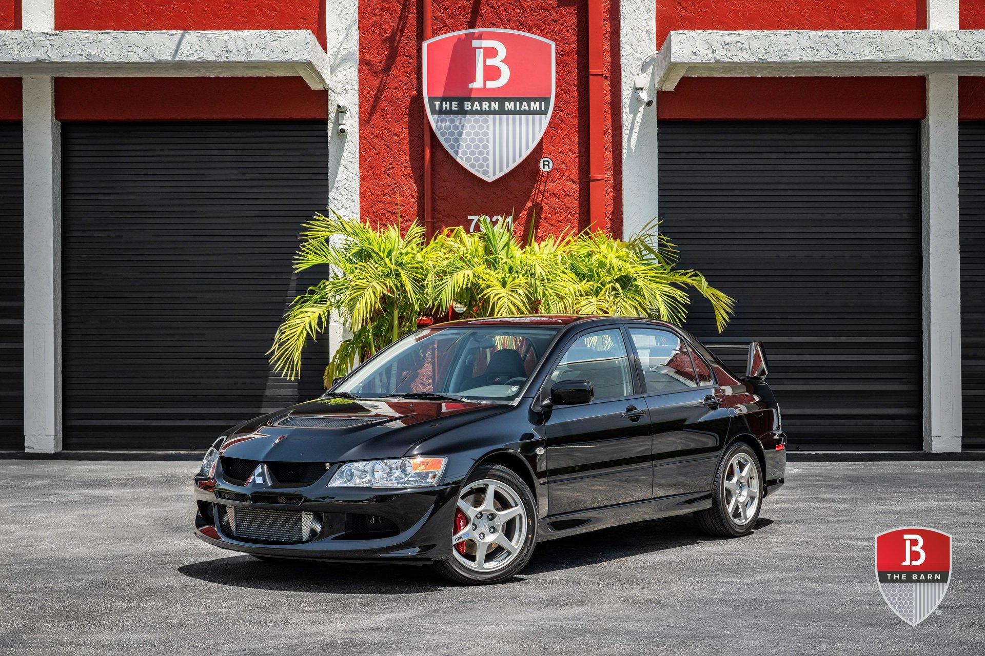 Used 2004 Mitsubishi Lancer Evolution AWD/4WD image 3