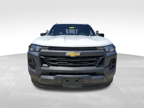 Used 2023 Chevrolet Colorado W/T w/ WT Convenience Package RWD image 2