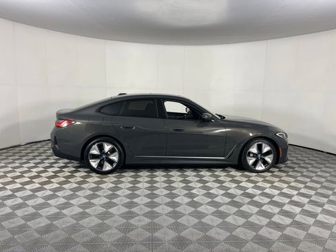 Used 2022 BMW i4 eDrive40 w/ Premium Package image 5
