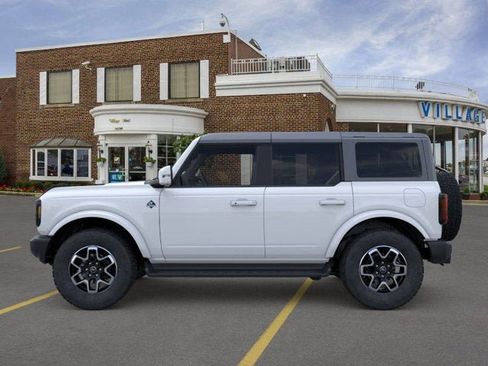 New 2025 Ford Bronco Outer Banks AWD/4WD image 28