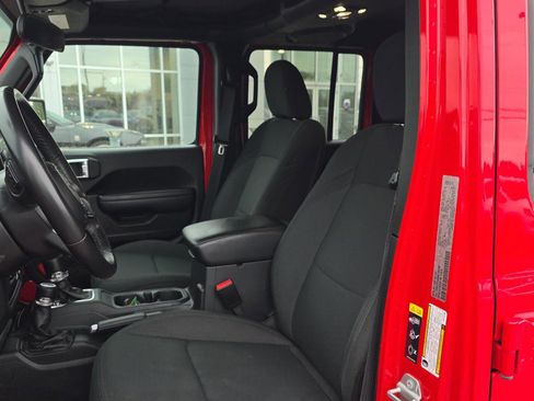 Used 2022 Jeep Wrangler Unlimited Sport AWD/4WD image 13