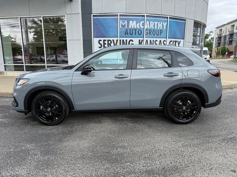 New 2026 Honda HR-V Sport image 9