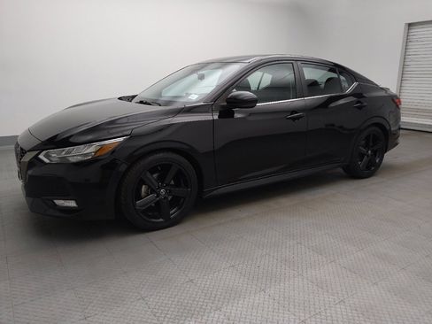 Used 2021 Nissan Sentra SR FWD image 2