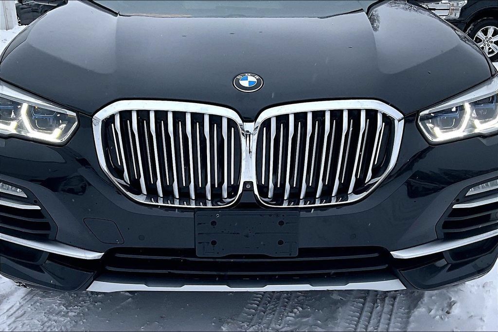 Used 2021 BMW X5 xDrive40i AWD/4WD image 33