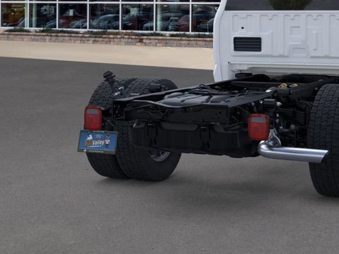 New 2026 Ford F450 XL w/ XL Chrome Package image 18