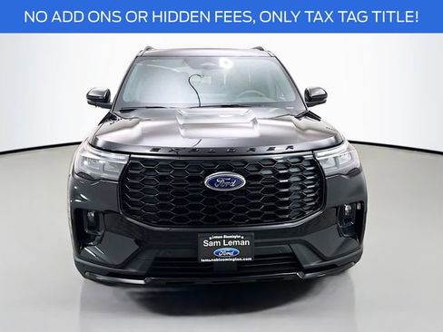 New 2026 Ford Explorer ST-Line w/ ST-Line Street Pack image 2
