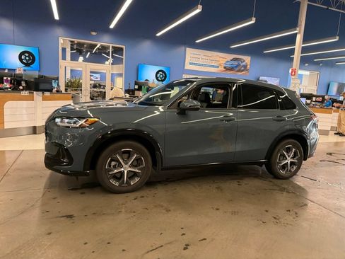Used 2024 Honda HR-V EX-L image 18