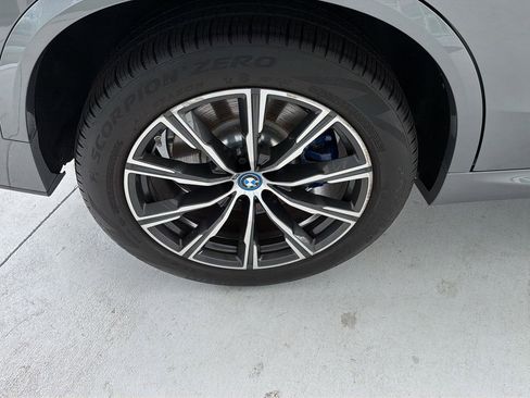 Certified 2024 BMW X5 xDrive50e w/ Executive Package AWD/4WD image 40