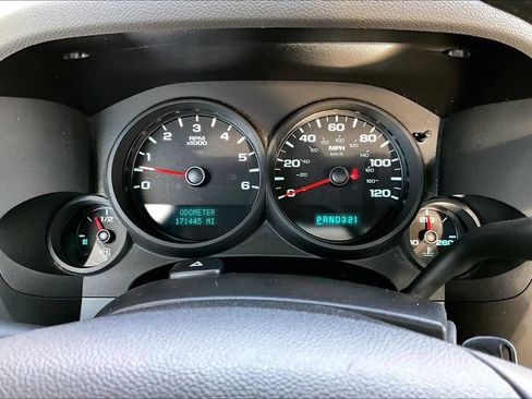 Used 2013 GMC Sierra 1500 W/T w/ Work Truck Plus Package RWD image 2