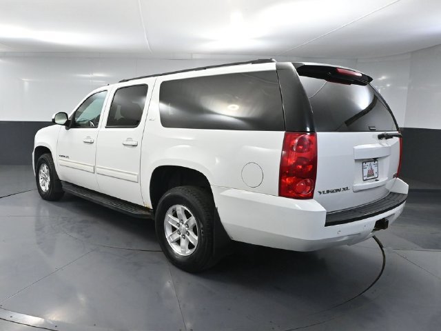 Used 2013 GMC Yukon XL SLT AWD/4WD image 5