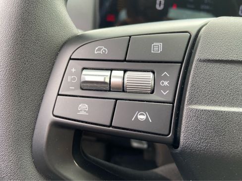Used 2025 Kia K4 FWD image 21