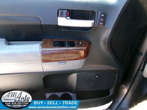 Used 2012 Toyota Tundra Limited w/ Platinum Pkg AWD/4WD image 17