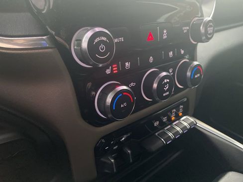 Used 2021 RAM 3500 Laramie image 15