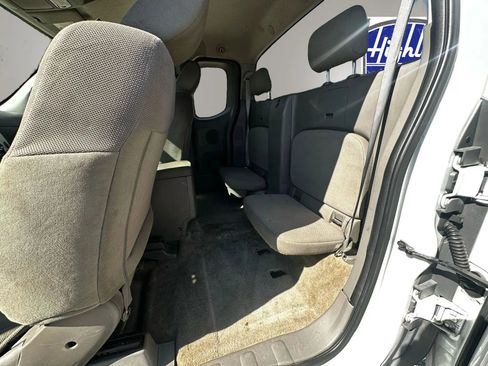 Used 2016 Nissan Frontier S RWD image 23