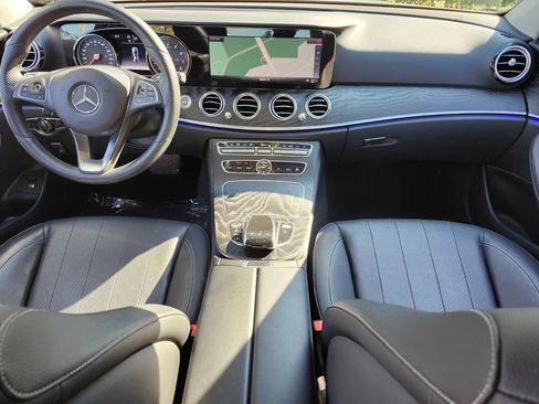 Used 2018 Mercedes-Benz E 300 E 300 image 8