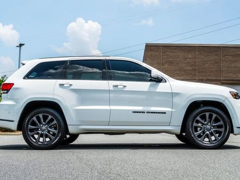 Used 2019 Jeep Grand Cherokee High Altitude AWD/4WD image 6