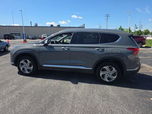 Used 2022 Hyundai Santa Fe SEL w/ Convenience + Premium Package AWD/4WD image 6