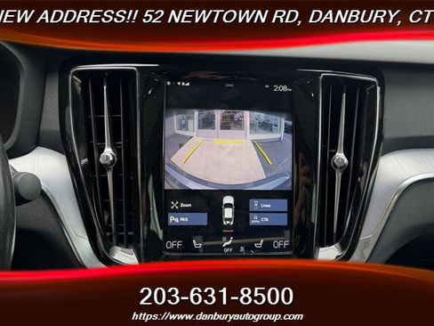 Used 2020 Volvo S60 T6 Momentum w/ Premium Package AWD/4WD image 21
