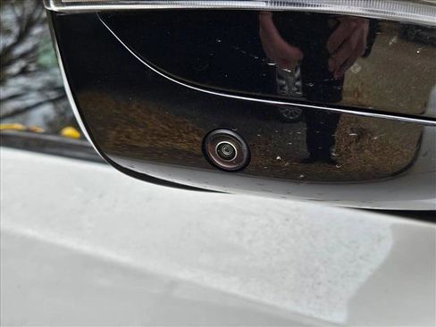 Certified 2023 BMW M340i w/ Premium Package image 6