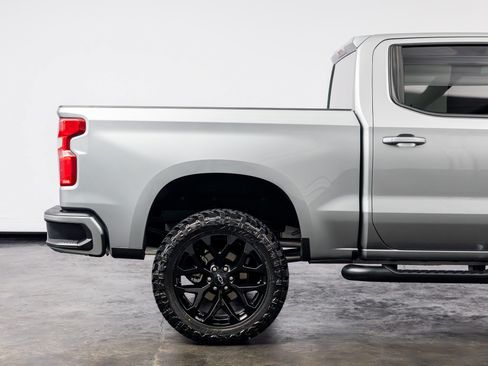 Used 2025 Chevrolet Silverado 1500 RST AWD/4WD image 24