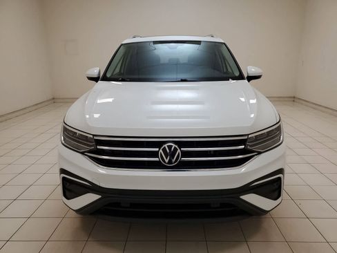 Used 2022 Volkswagen Tiguan SE AWD/4WD image 23