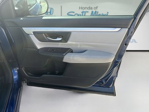 Certified 2019 Honda CR-V LX image 33