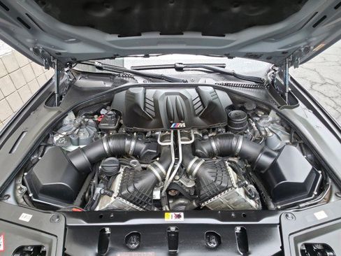 Used 2013 BMW M5 RWD image 5