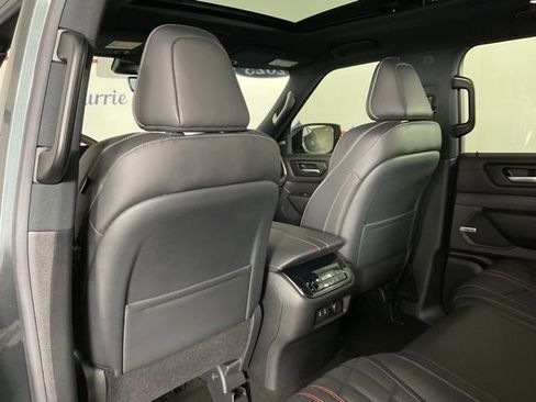 Used 2025 Nissan Armada PRO-4X w/ Pro-4X Premium Package image 15