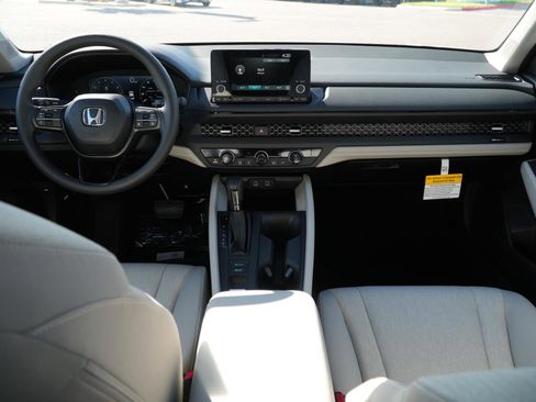 New 2025 Honda Accord SE image 21