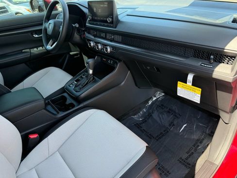 Used 2025 Honda CR-V EX image 30