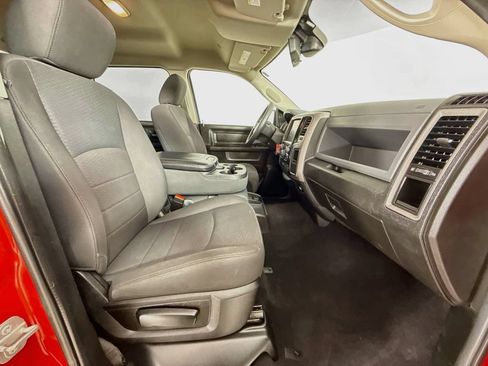 Used 2019 RAM 1500 Express w/ Wheel & Sound Group AWD/4WD image 30