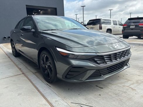 New 2026 Hyundai Elantra Sport image 3