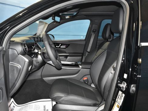 New 2026 Mercedes-Benz GLC 300 4MATIC image 7