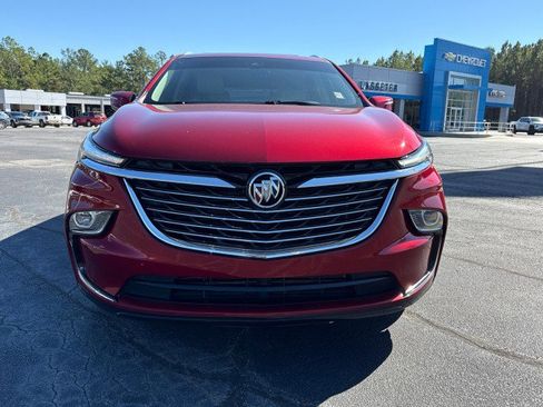 Used 2023 Buick Enclave Essence w/ Experience Buick Package image 8