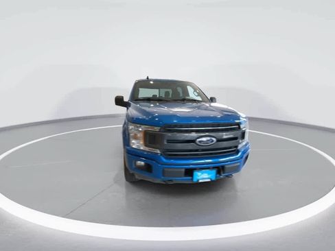 Used 2020 Ford F150 XLT w/ Equipment Group 302A Luxury AWD/4WD image 3