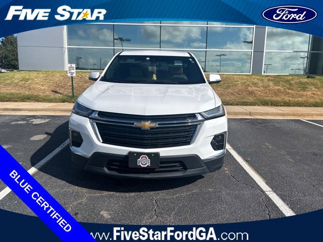 Used 2023 Chevrolet Traverse LS w/ Safety Package FWD image 3