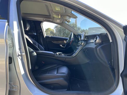 Used 2015 Mercedes-Benz C 300 Luxury w/ Premium 1 Package image 23
