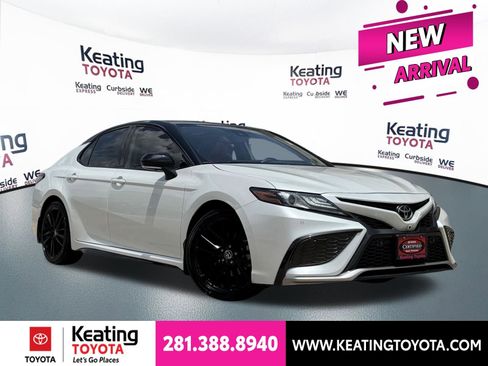 Certified 2022 Toyota Camry XSE w/ Navigation Package FWD image 1