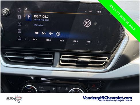 Used 2025 Chevrolet Trax LT w/ Driver Confidence Package FWD image 16