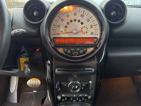 Used 2014 MINI Cooper Paceman S image 13