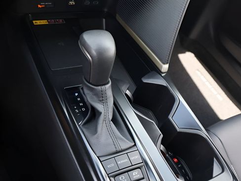 Certified 2026 Toyota Camry SE FWD image 22