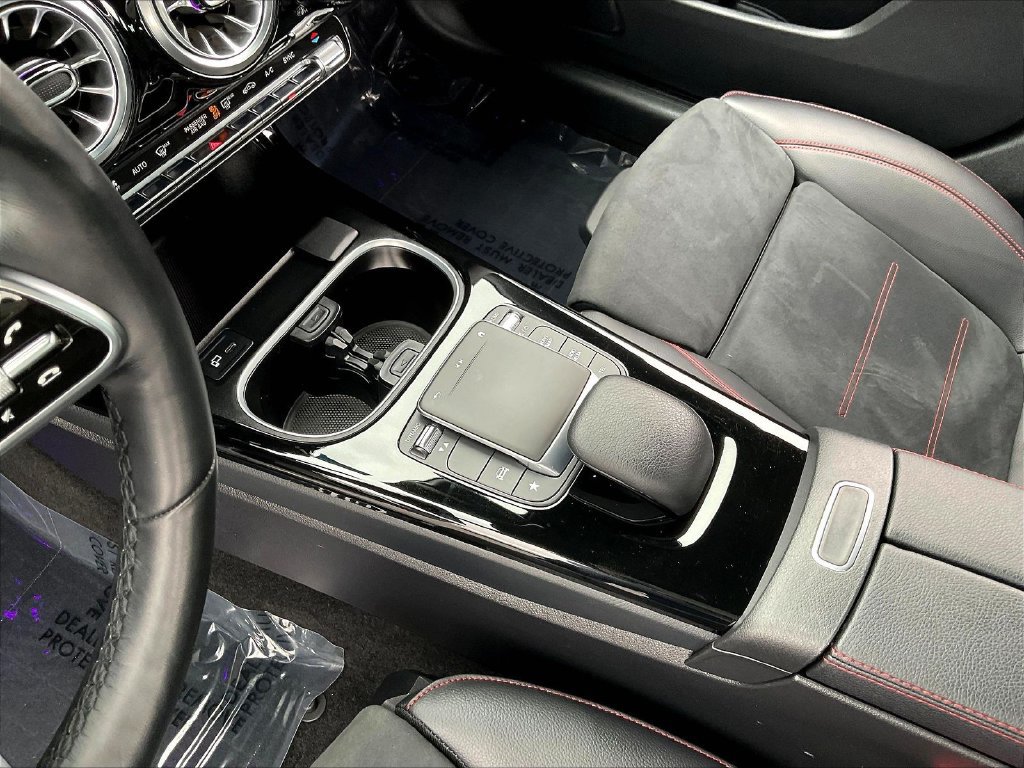 Used 2023 Mercedes-Benz CLA 250 4MATIC image 20