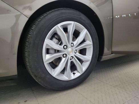 Used 2020 Chevrolet Malibu LT FWD image 31