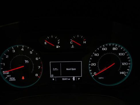 Used 2024 Chevrolet Malibu LT image 2