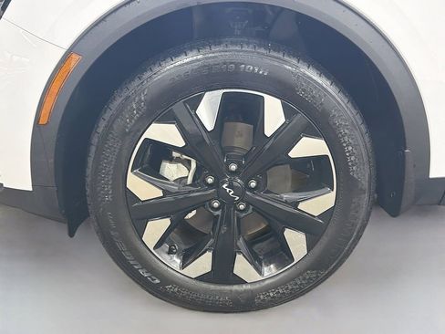 Used 2023 Kia Sportage X-Line AWD/4WD image 32
