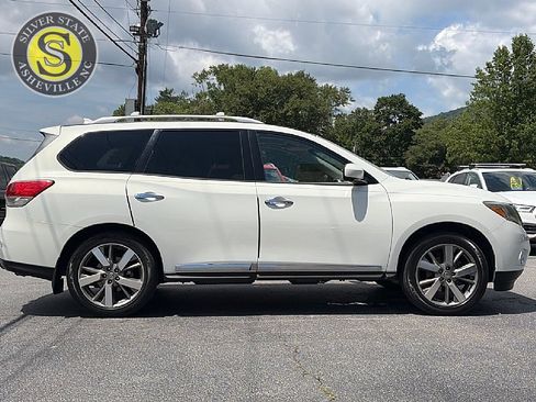 Used 2014 Nissan Pathfinder Platinum w/ Platinum Premium Package FWD image 7