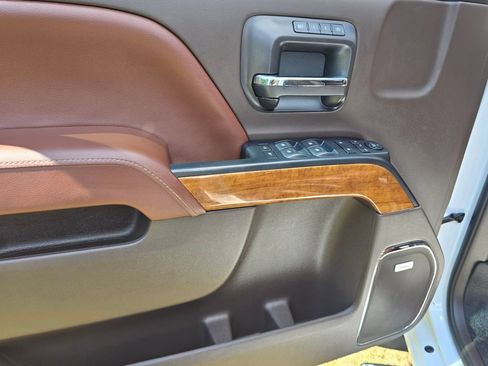 Used 2018 Chevrolet Silverado 3500 High Country AWD/4WD image 11