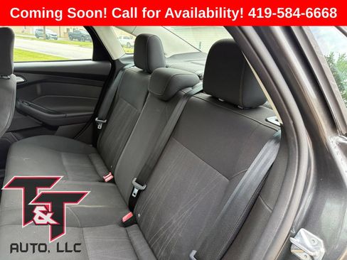 Used 2017 Ford Focus SEL FWD image 6